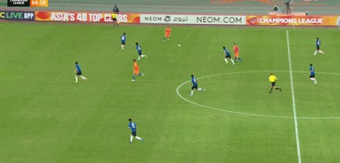 1699399814627007737.gif sd.gif